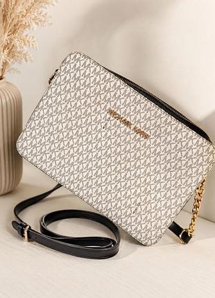 Сумка кросс боди на цепочке jet set large logo crossbody