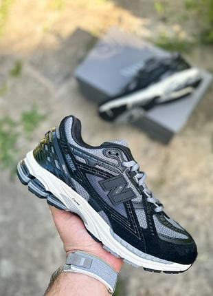 Balance 1906u black gray