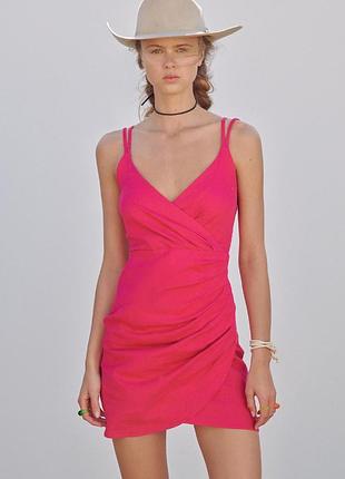 Яскрава  сукня кольору фуксія zara