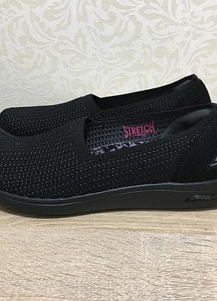 Сліпони skechers