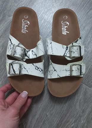 Жіночі шльопанці shein