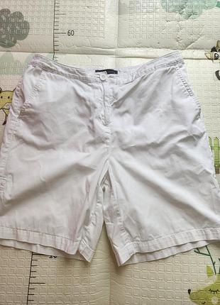 Белые шорты mark &amp; spencer