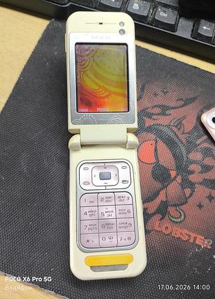 Nokia 7390
