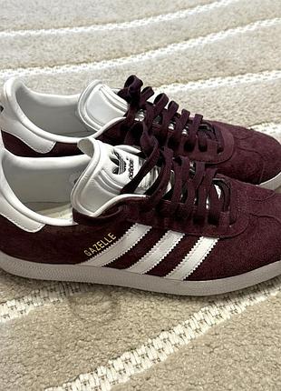 Кросівки жіночі оригінал adidas gazelle.