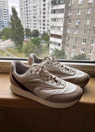 Кросівки oysho 39р.