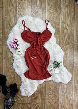 Корсетна сукня
