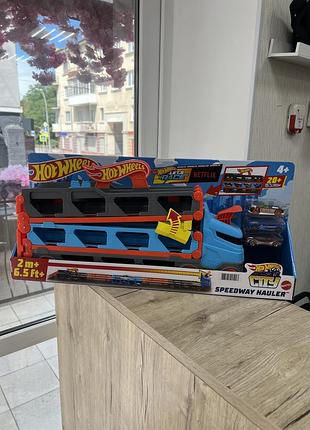 Hot wheels city speedway hauler