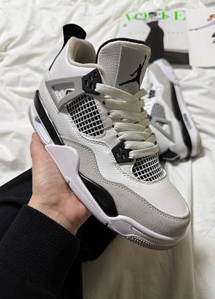 Стильные женские кроссовки nike air jordan retro 4 military premium