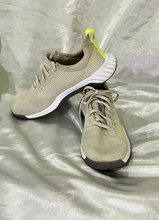 Кросівки adidas 39 р.