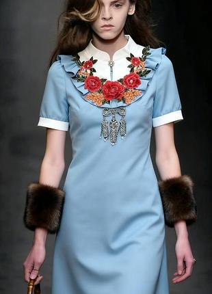 Щоб квітнути у будь-який сезон: сукня gucci