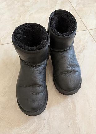 Ugg оригінал