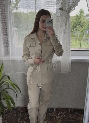 Брендовий плащ з брюками joleen