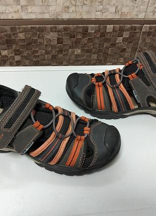 Босоножки geox 32 р