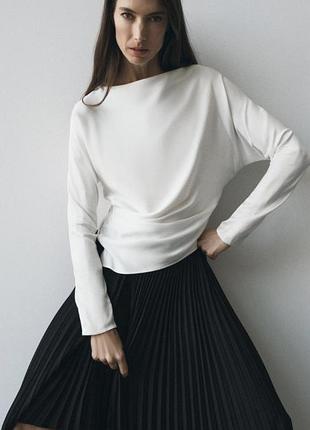 Блуза з візкози zara
