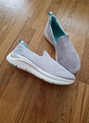Кросівки сліпони skechers arch fit / розмір 40 оригінал