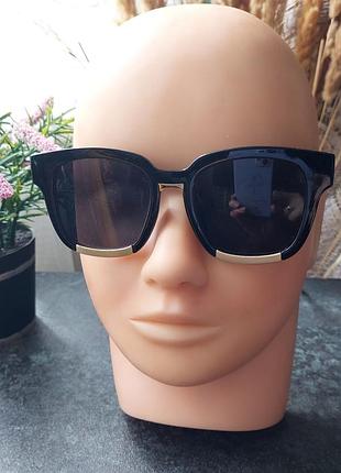 Женские солнцезащитные 😎  очки