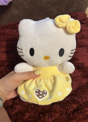 Hello kitty мʼяка іграшка