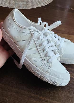 Кеди adidas