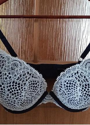 Бюстгалтер синій з мереживом,victoria`s  secret, 34 ddd