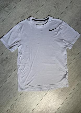 Футболка nike оригінал стан ідеал dri-fit