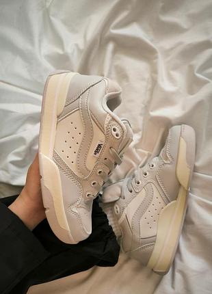 Стильні жіночі кросівки vans x dime rowley xlt grey\white