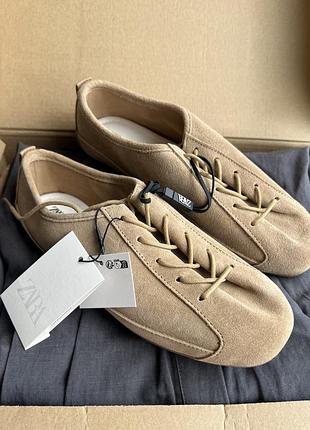 Кросівки дербі zara