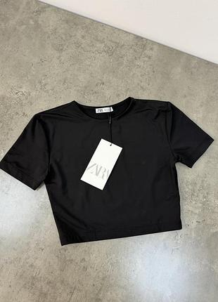 Женский черный укороченный топ zara в стиле скимс полиамидный топ футболка зара
