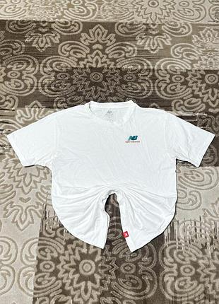 Футболка new balance