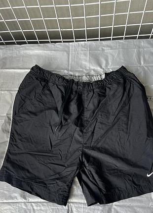 Вінтажні спортивні шорти nike з сіткою / чоловічі чорні шорти найк l