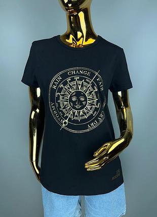 Футболка  love moschino