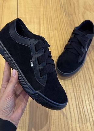 Жіночі кросівки aiden, колір чорний, розміри 36-41