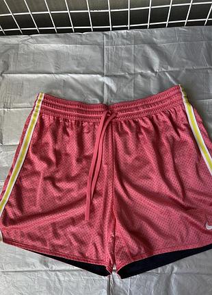 Жіночі спортивні шорти nike dri-fit оригінал / сітчасті рожеві шорти найк розм. m