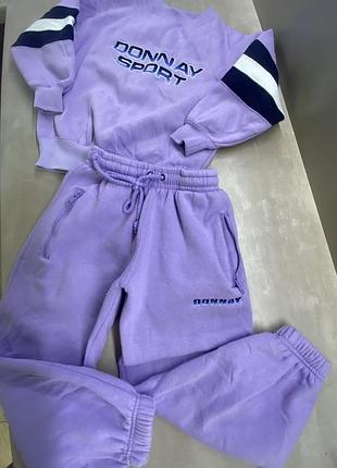 Спортивный костюм