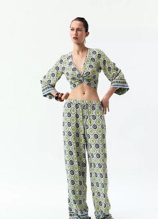 Широкі віскозні штани з принтом zara s