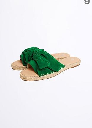 Шльопанці з бантами gina tricot