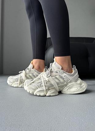 Кросівки жіночі adidas vento xlg deluxe beige/grey