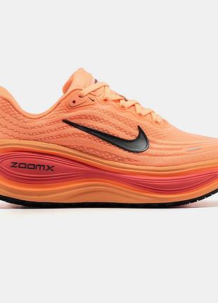 Жовтогарячі кросівки унісекс nike zoomx vomero 18 orange black х зум 37