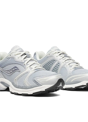 Оригинальн! сша! мужские кроссовки saucony progrid triumph 4 cs s70805-8 в новом состоянии