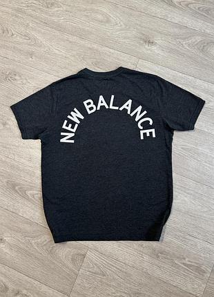 Оригінальна футболка new balance