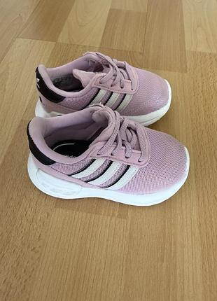 Дитячі кросівки adidas