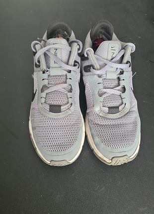 Nike air max alpha trainer 4 у сірому кольорі. 45р