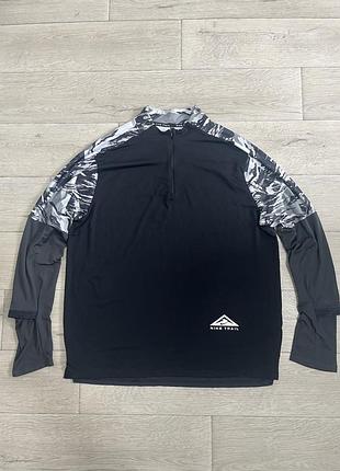 Трекінговий лонгслів nike trail xl