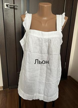 Біла лляна блузка з бретельками і оборками. ззаду ґудзики. вільного крою. m&s, l