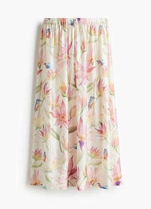 Стильна розкішна спідниця міді h&m  hm квітковий принт, р. 38 (m)  розкльошена