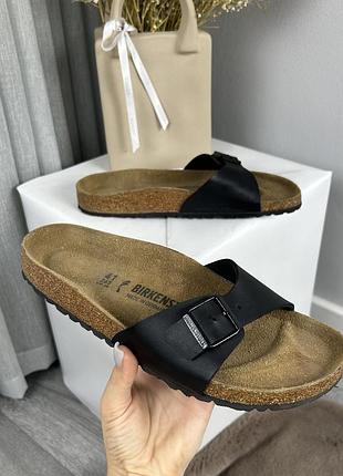 Жіночі оригінальні шльопанці birkenstock