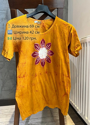 Женская футболка в хорошем состоянии, бренд kajori, выгодное предложение