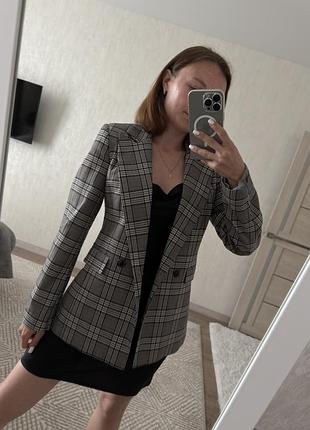 Жакет жіночий