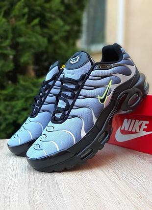 Мужские качественные и стильные кроссовки nike air max plus tn серые с салатовым