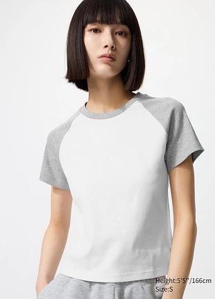 Футболка uniqlo