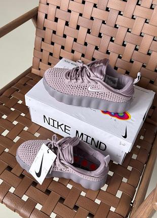 Жіночі кросівки nike